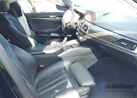 2019 BMW 540I xDrive z USA, uszkodzony, nr VIN WBAJE7C57KWW27782